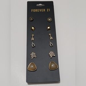 Forever 21 Studs Earrings Rustic Gold 6 Pairs Round Simulated Diamond Arrow A4